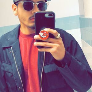 Meet your Posher, Raymond